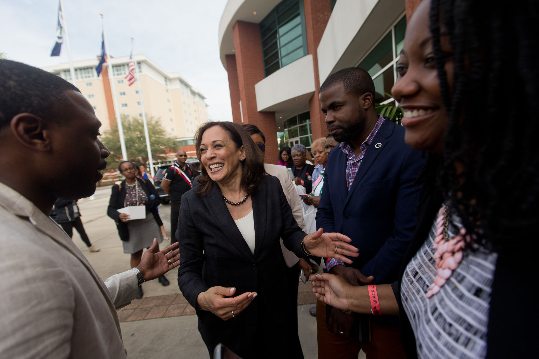 Kamala Harris01.jpg